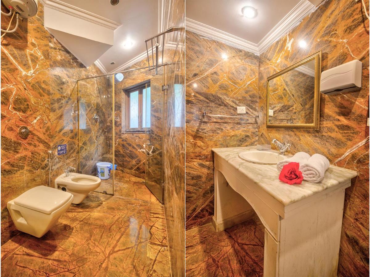 Ocean Suite Goa Dona Paula Exterior photo